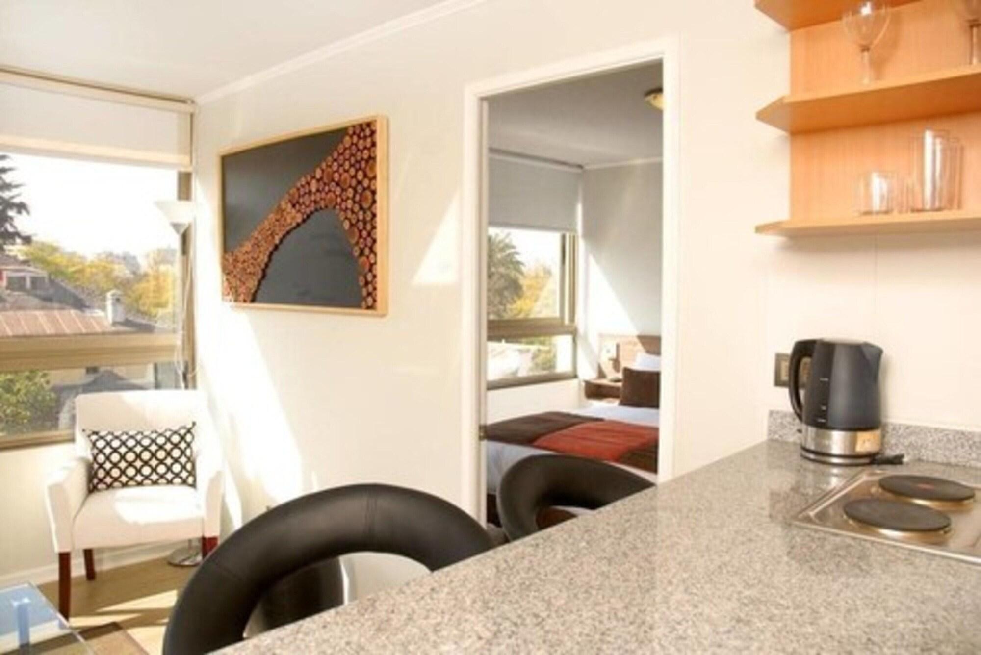 Apart Hotel Providencia Сантьяго Экстерьер фото